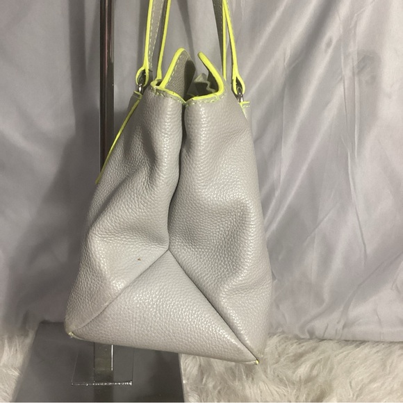 Marc Jacob’s Gray Pebbled Leather Double Edge Trimmed with Bright Yellow - Picture 3 of 13